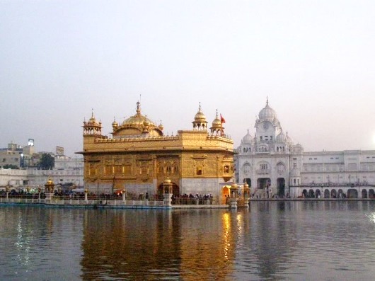 Ánh vàng rạng ngời rực rỡ Amritsar - Archi