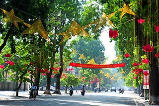 Hà Nội đặt tên, điều chỉnh 32 đường, phố 